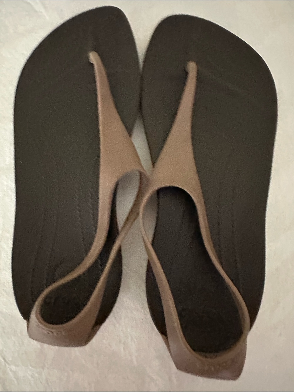 NWOT Crocs Sexi Flip Flops Serena Comfort T Strap Thong Size 5
